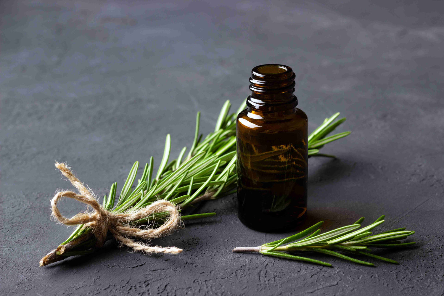 Can i Use minoxidil and rosemary oil together ?